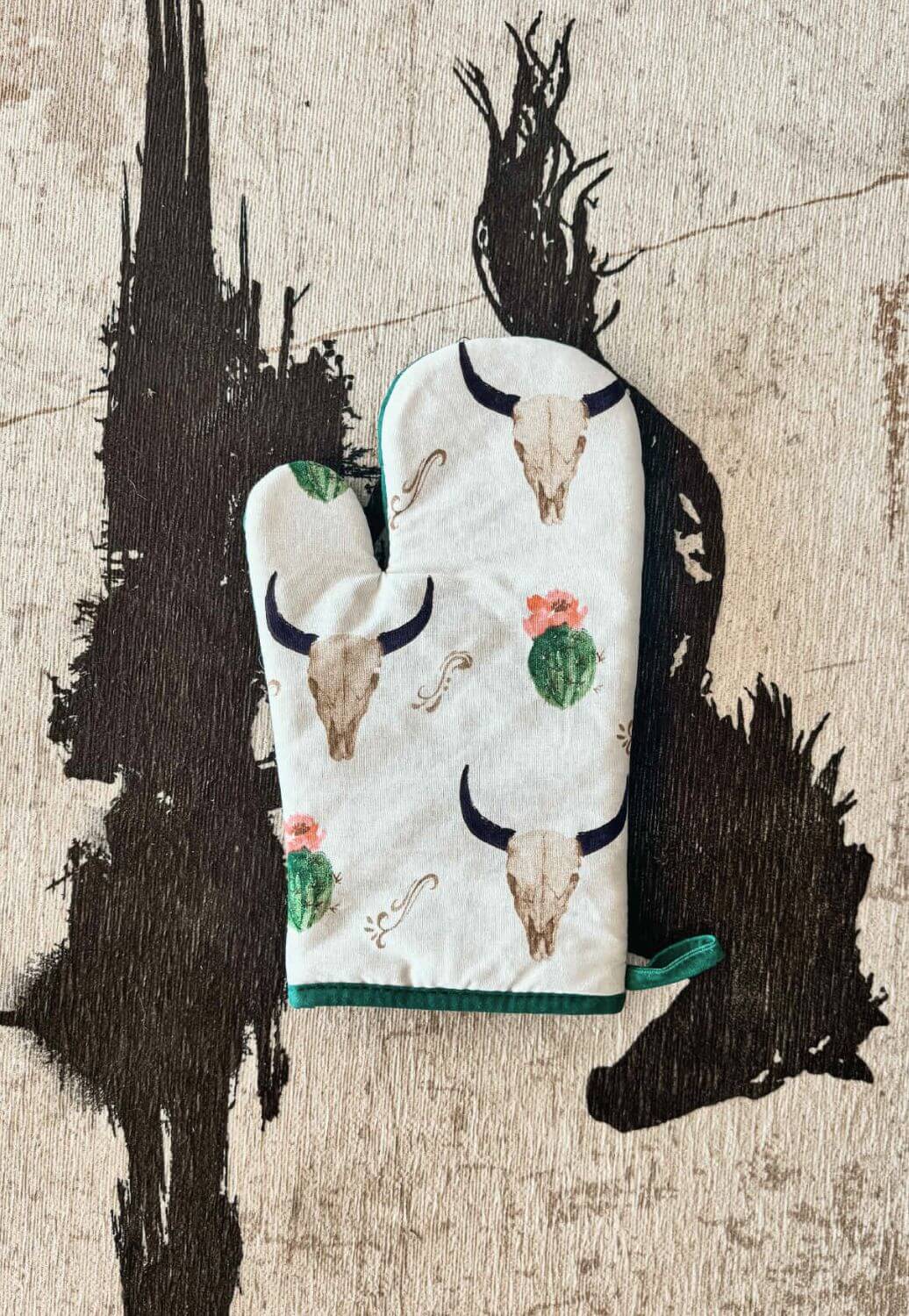 Skull/Cactus Oven Mitt