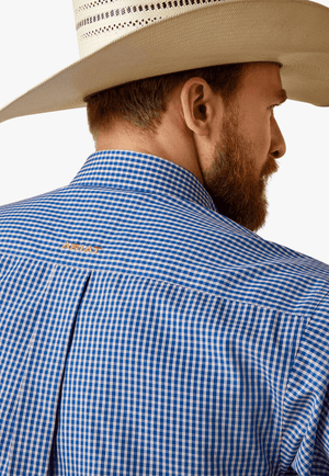 Ariat CLOTHING-Mens Long Sleeve Shirts Ariat Mens Wrinkle Free Finlay Classic Long Sleeve Shirt