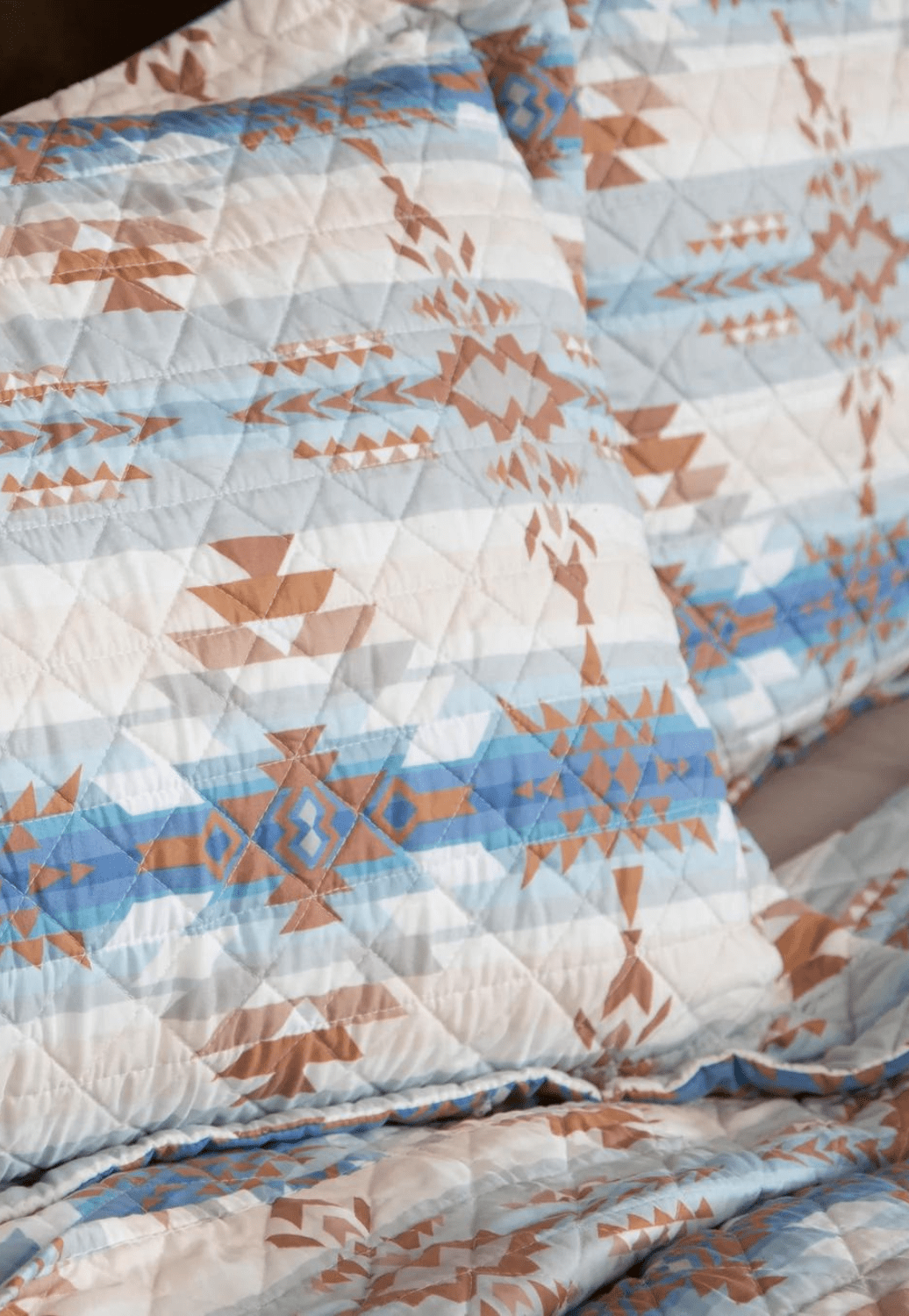 Carstens Homewares - General King / Multi Carstens Stack Rock Southwestern Quilt Set