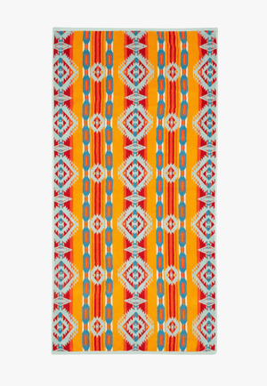 Carstens Homewares - General Multi Carstens Rowen Southwestern Jacquard Bath Towel