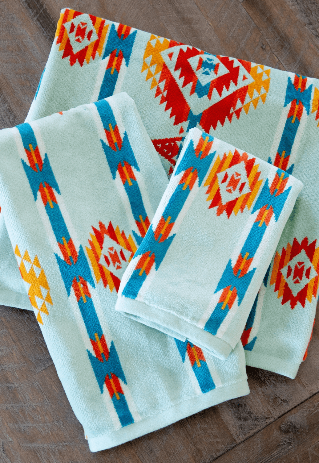 Carstens Homewares - General Multi Carstens Rowen Southwestern Jacquard Bath Towel