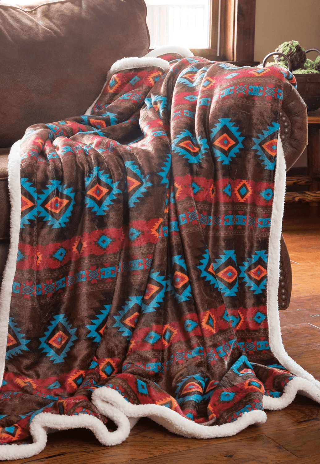 Carstens Homewares - General Multi Wrangler Southwest Horizon Sherpa Throw