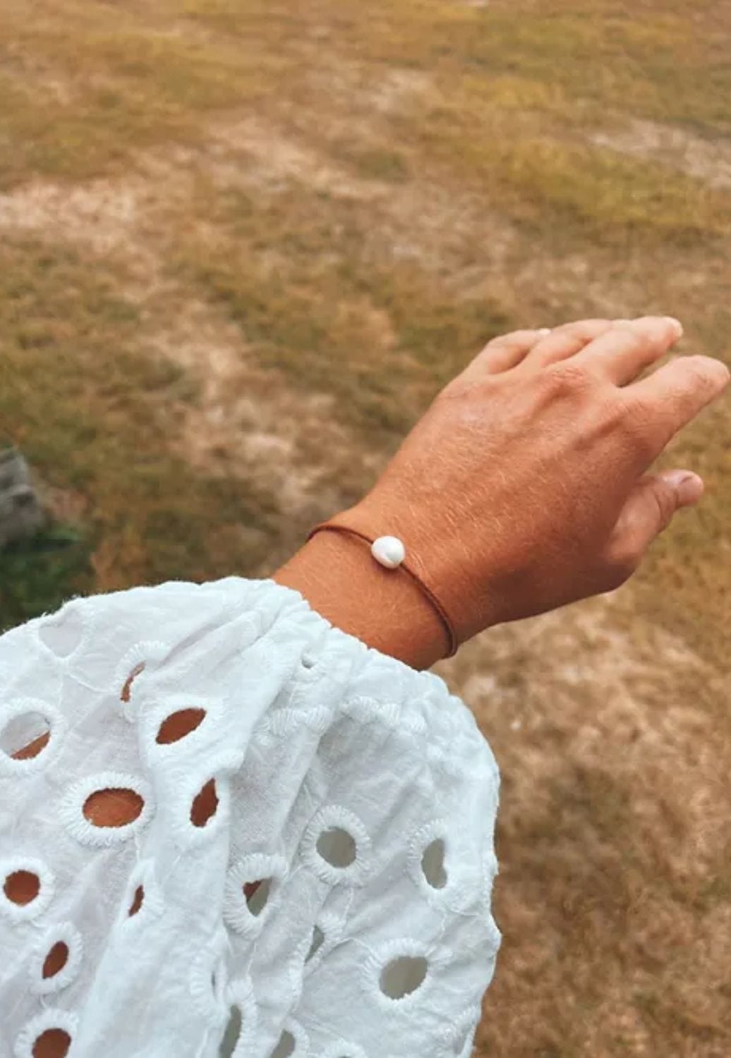 Treasure Chest Co. ACCESSORIES-Jewellery Tan Treasure Chest Co Dainty Single Pearl Leather Bracelet