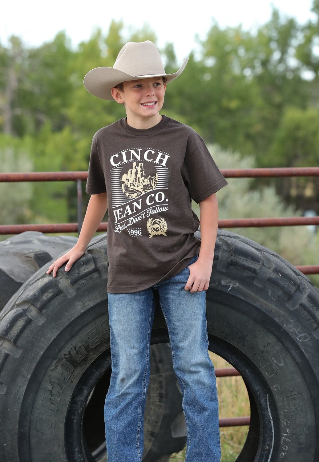 Cinch CLOTHING-Boys Short Sleeve Shirts Cinch Boys Logo T-Shirt